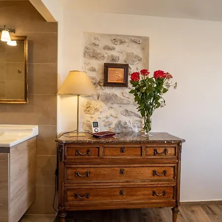 Spacieux Pour 6p Vue Vieil Appartement