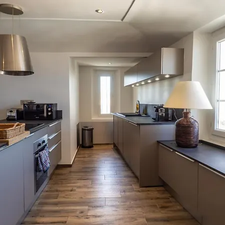 Appartement Spacieux Pour 6p Vue Vieil *