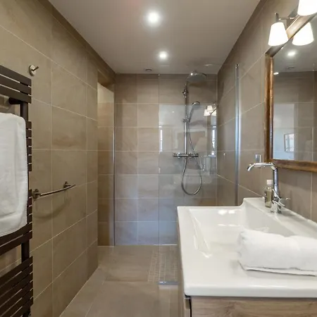 Spacieux Pour 6p Vue Vieil Lägenhet