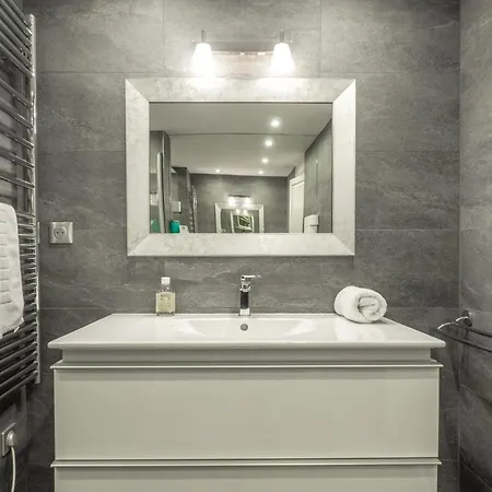 Spacieux Pour 6p Vue Vieil Apartment