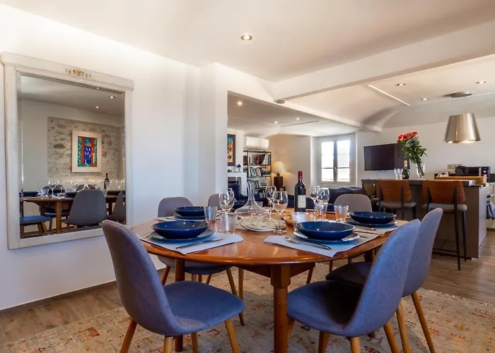 Spacieux Pour 6p Vue Vieil *