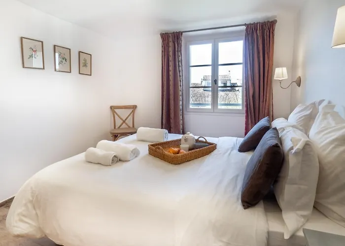 Spacieux Pour 6p Vue Vieil Lägenhet *