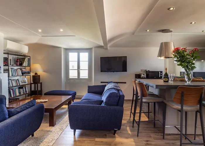 Lejlighed Spacieux Pour 6p Vue Vieil Antibes