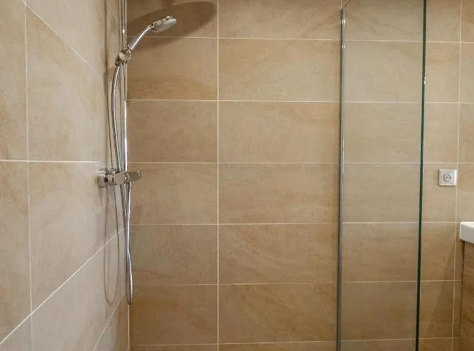 Διαμέρισμα Spacieux Pour 6p Vue Vieil Αντίμπ